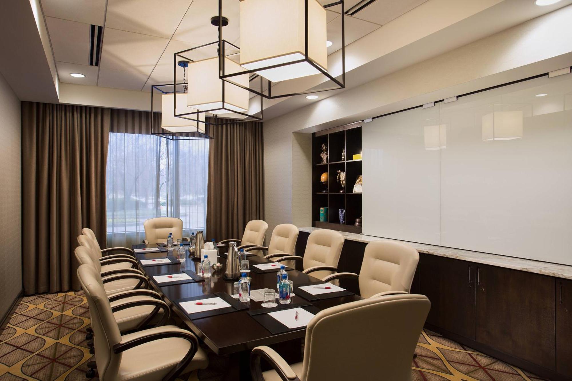 Nashville Marriott At Vanderbilt University Экстерьер фото
